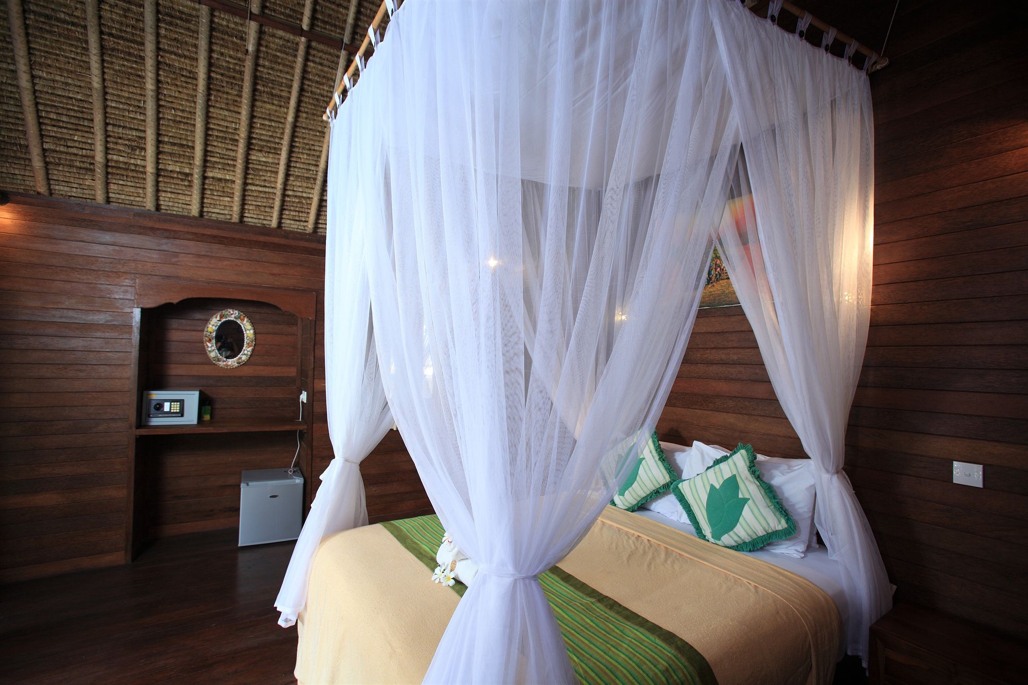 Sunset Coin Lembongan Otel Nusa Lembongan Dış mekan fotoğraf