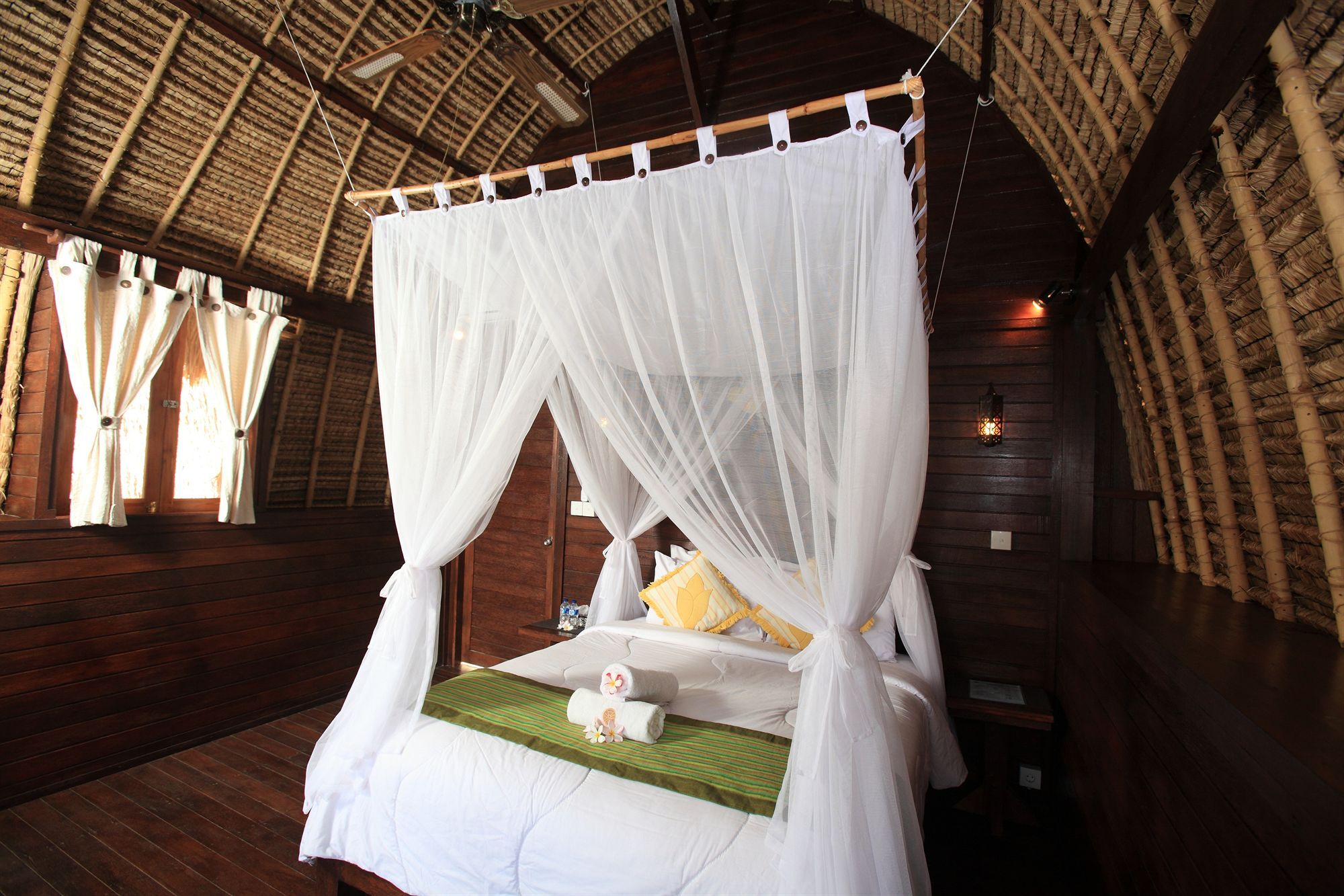 Sunset Coin Lembongan Otel Nusa Lembongan Dış mekan fotoğraf